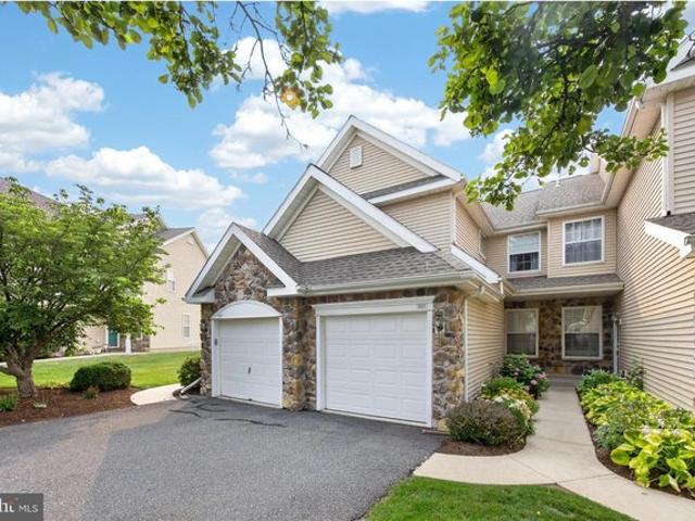 Condo for sale in Morgantown, Pennsylvania