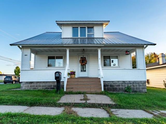 House for sale in Merrill, Lincoln County