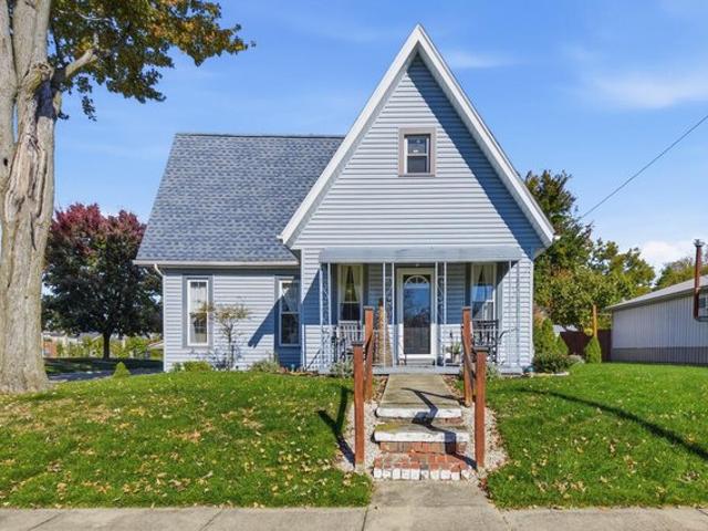 House for sale in Downtown, Crestline