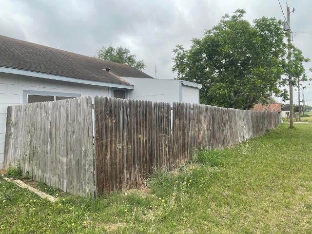 House for sale in Hebbronville, Texas