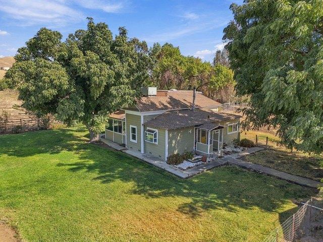 House for sale in Porterville, Tulare County