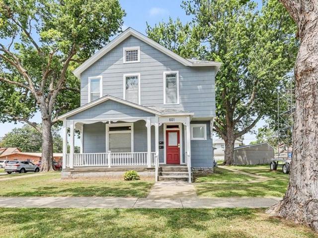 House for sale in Knoxville, Iowa