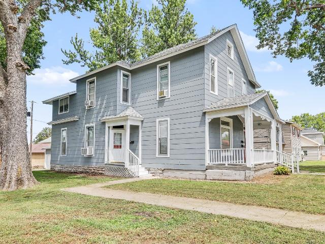 House for sale in Knoxville, Iowa