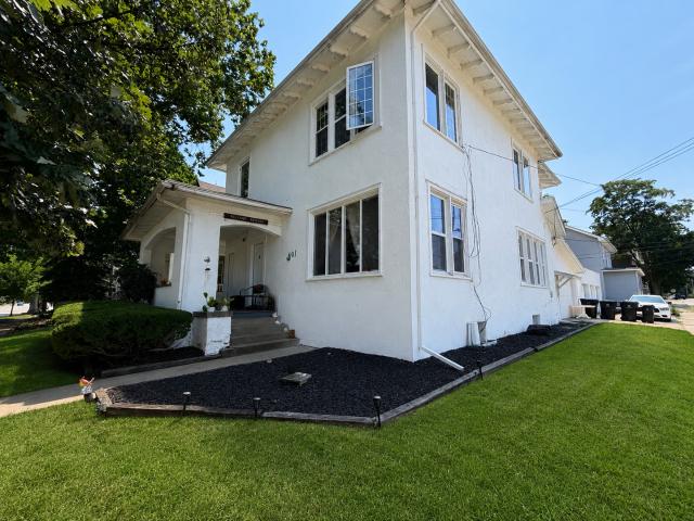 House for sale in Mclean, Illinois