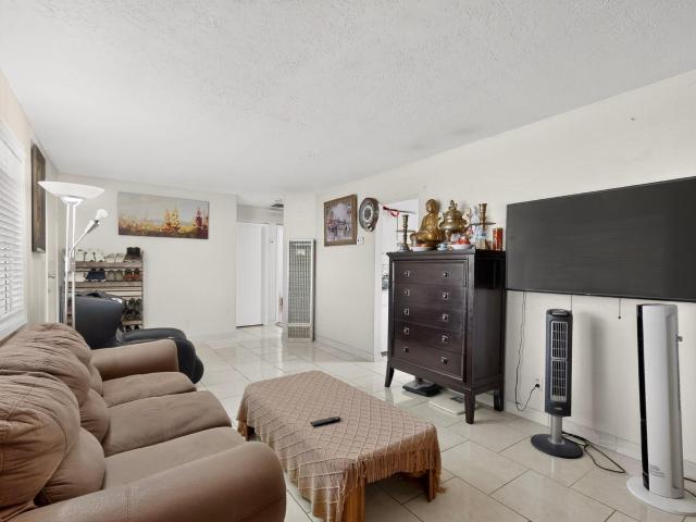 House for sale in Trumbull Village, Albuquerque