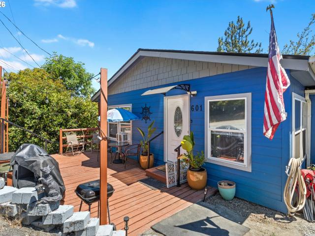 House for sale in Oregonia