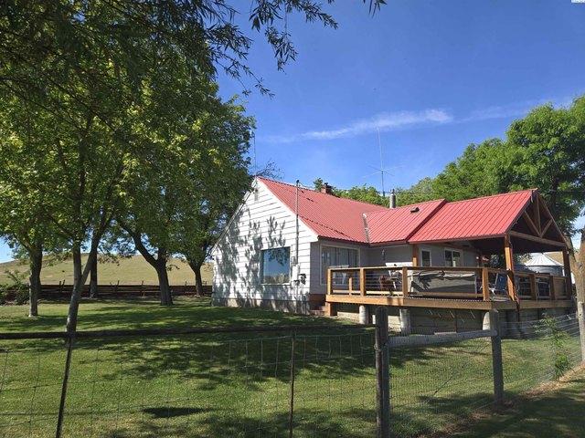 House for sale in Whitman, Washington