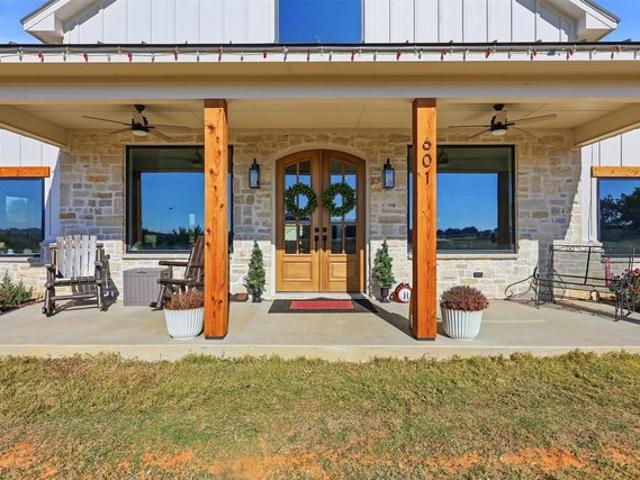 House for sale in Lipan, Hood County