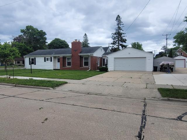 House for sale in Racine, Wisconsin