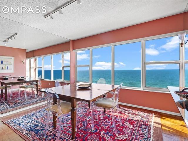 Property for rent in Longboat Key, Florida