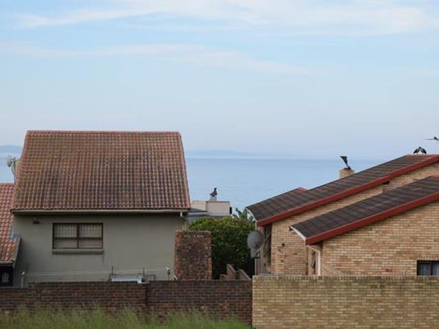Land for sale in Cape St Francis, Eastern Cape