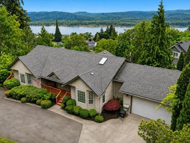 House for sale in Kalama, Cowlitz County