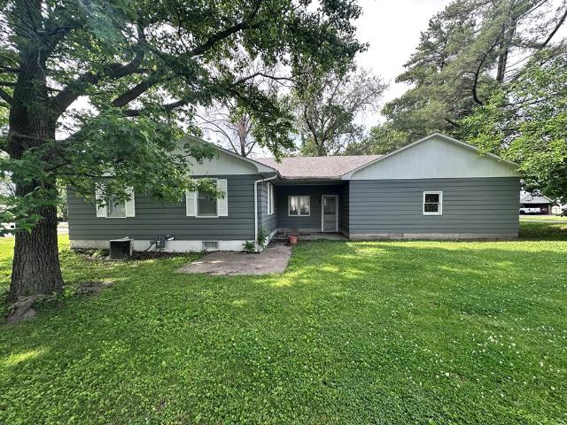 House for sale in Memphis, Missouri