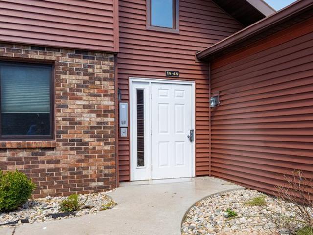 Condo for sale in Mclean, Illinois