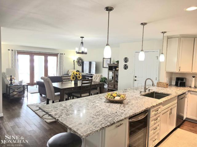 Condo for sale in Saint Clair, Saint Clair County