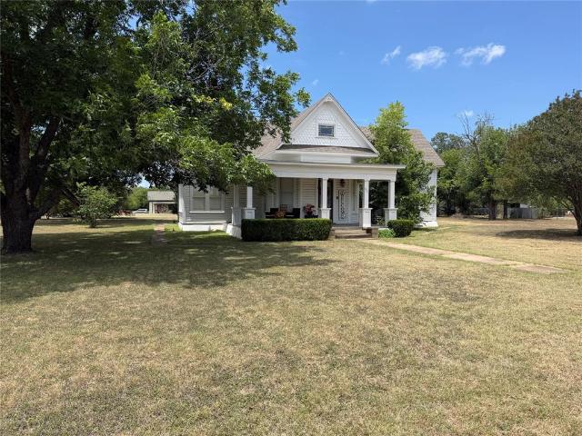 House for sale in Whitney, Texas