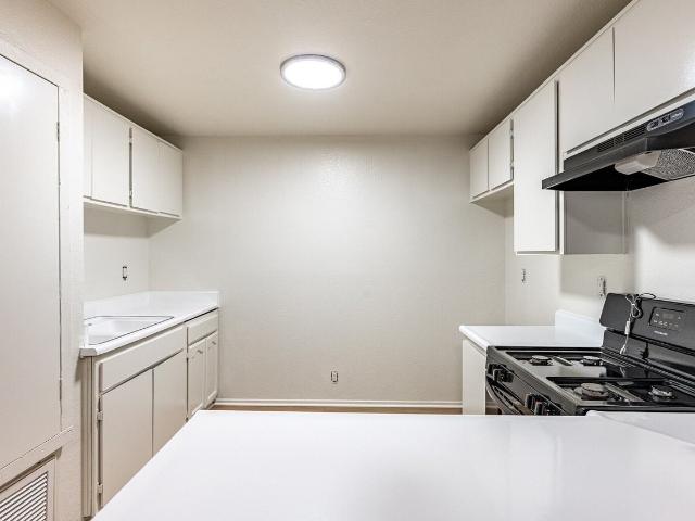 Apartment for rent in Pomona, California