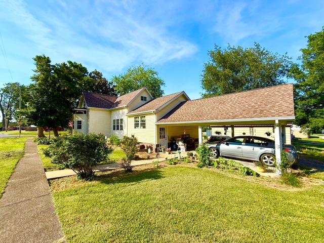 House for sale in Pulaski, Illinois