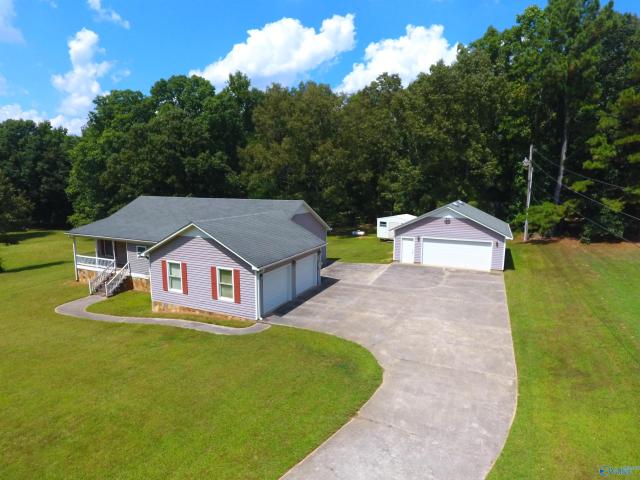 House for sale in Harvest, Alabama