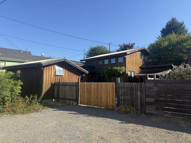 House for sale in Humboldt, California
