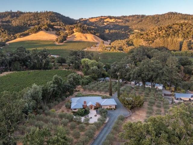 House for sale in Saint Helena, California
