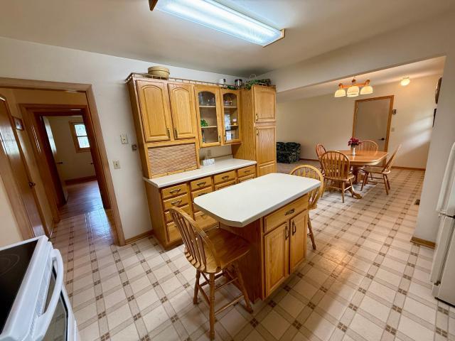 House for sale in Olivia, Minnesota