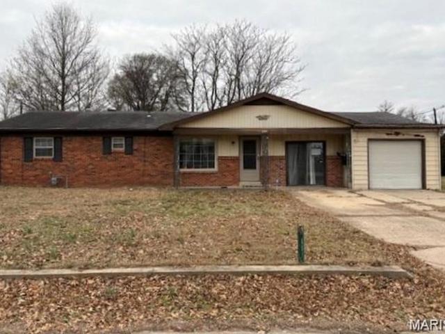 House for sale in Kennett, Missouri