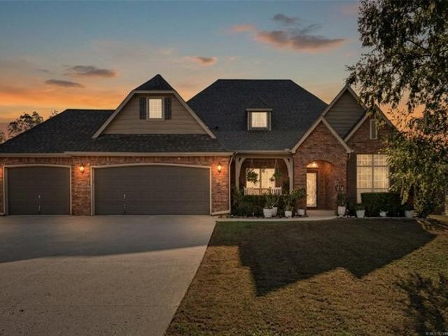 House for sale in Skiatook, Osage County