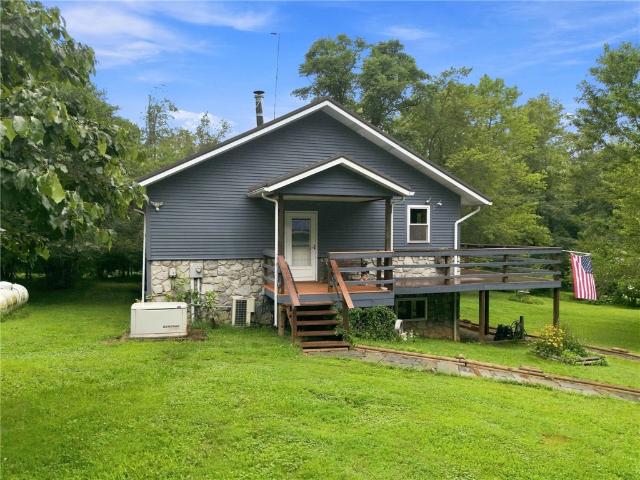 House for sale in Bradenville, Pennsylvania