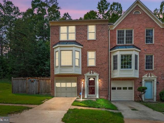 Townhouse for sale in Townes of Ashleigh, Stafford