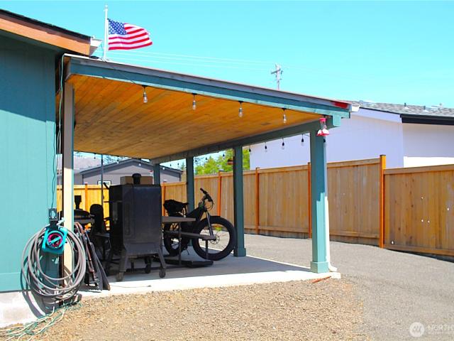 House for sale in Westport, Washington