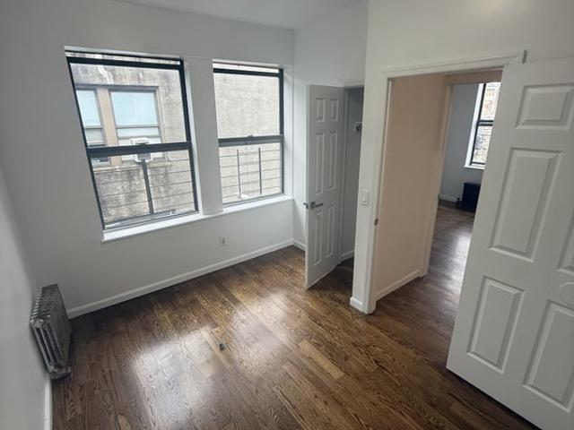 Room for rent in Arverne, New York