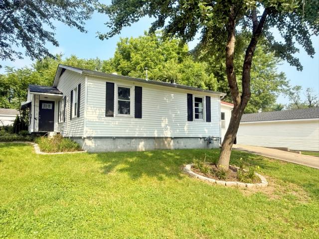 House for sale in Metropolis, Illinois