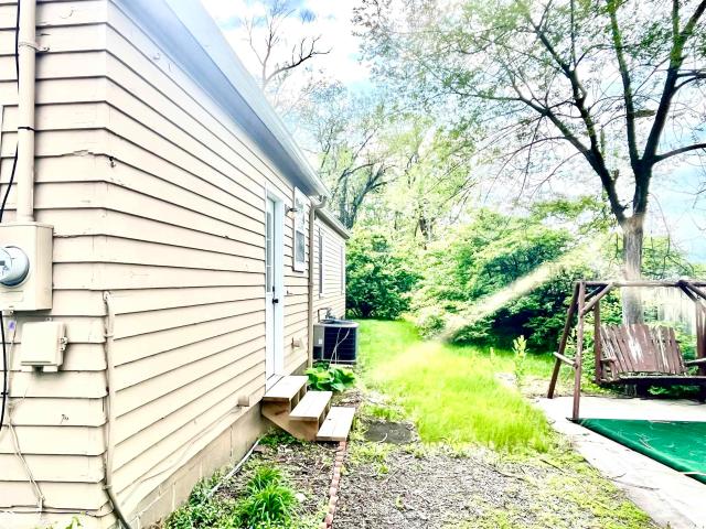 House for sale in Fairfield, Iowa