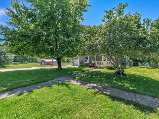 House for sale in Cambridge, Illinois