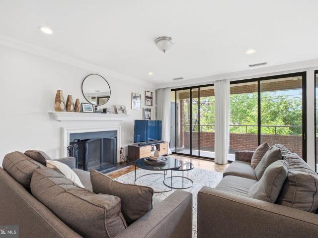 Condo for sale in Virginia