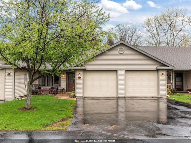 Condo for sale in Oshkosh, Wisconsin