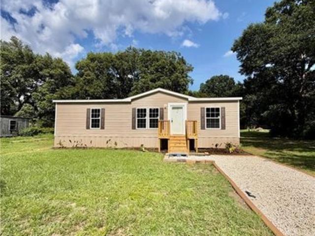 House for sale in Pace, Florida