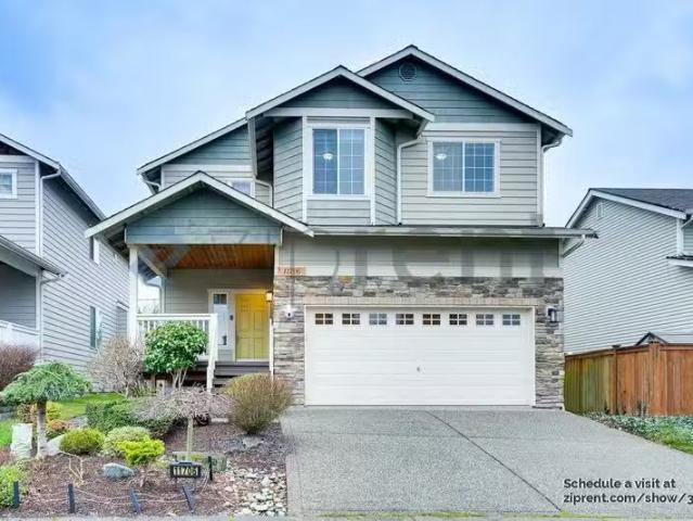 House for rent in Everett