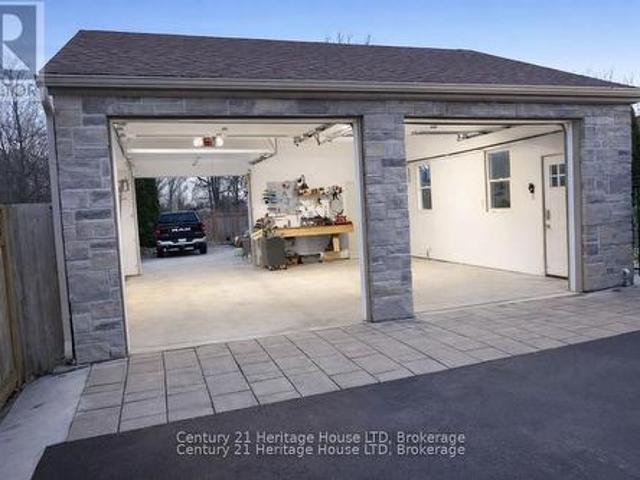 House for sale in Niagara, Ontario