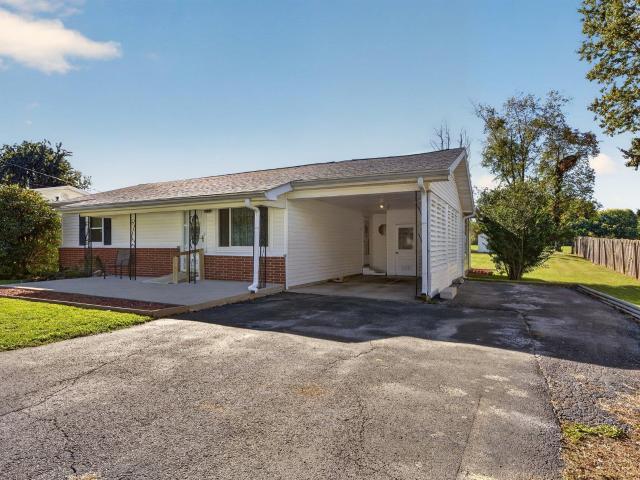 House for sale in Forest Park Heights, Bloomington