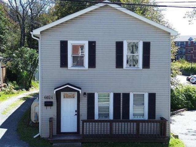 House for sale in Convoy Place, Halifax
