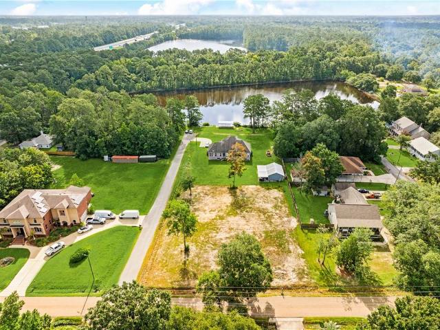 Land for sale in Slidell, Louisiana