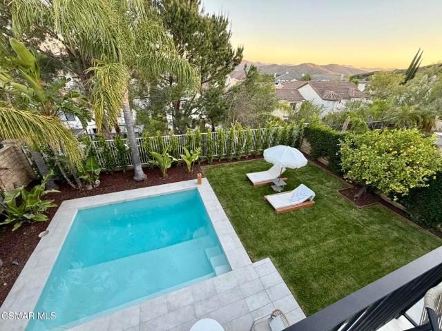 House for sale in Oak Park, California