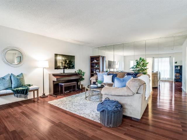 Condo for sale in Dallas, Texas