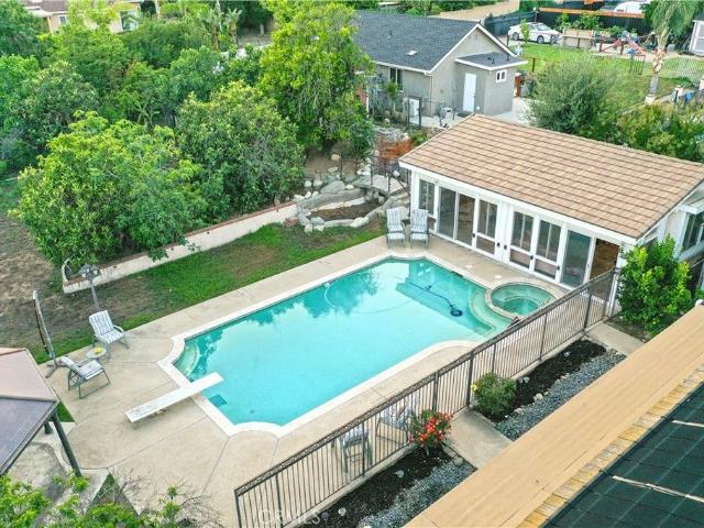 House for sale in Alta Loma, Alta