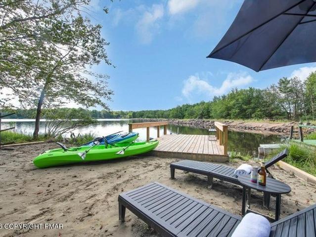 House for sale in Cresco, Pennsylvania