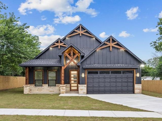 House for sale in Lake Worth, Texas