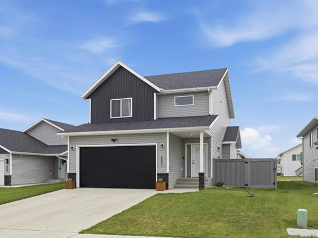 House for sale in Horace, North Dakota