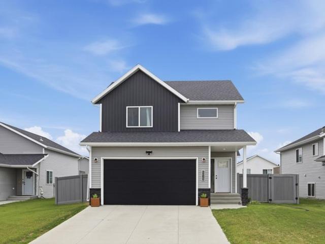 House for sale in Horace, North Dakota